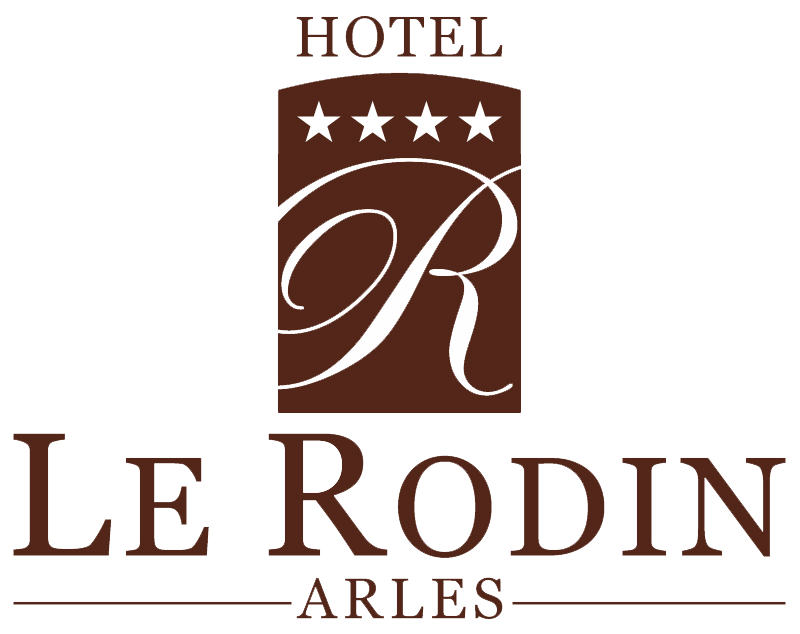 ∞ Charming hotel with swimming pool in Arles Hotel**** Le Rodin 